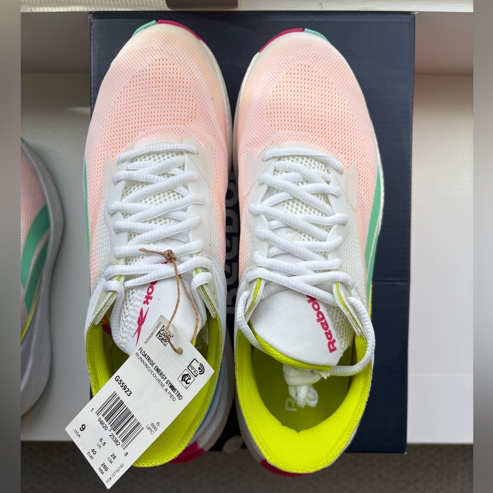 Reebok Floatride Symmetros Pink and White Running Shoes with Aqua Highlights